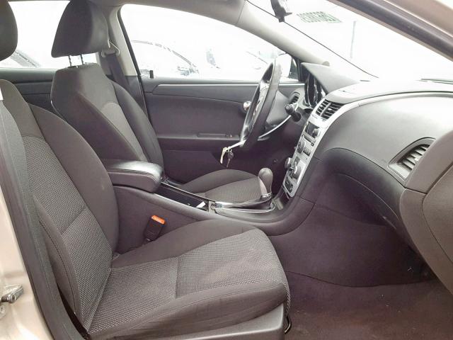 1G1ZC5EB5AF168388 - 2010 CHEVROLET MALIBU 1LT 米色 照片 5