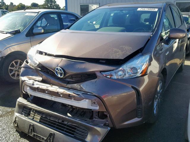 JTDZN3EU5FJ039515 - 2015 TOYOTA PRIUS V BROWN photo 2