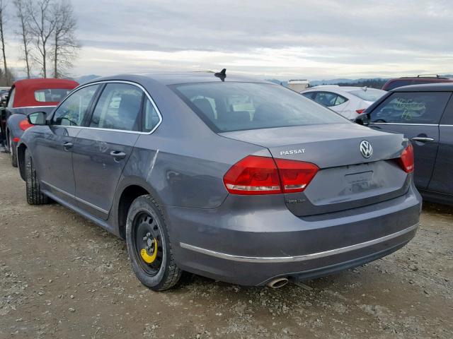 1VWCN7A31DC084198 - 2013 VOLKSWAGEN PASSAT SEL GRAY photo 3