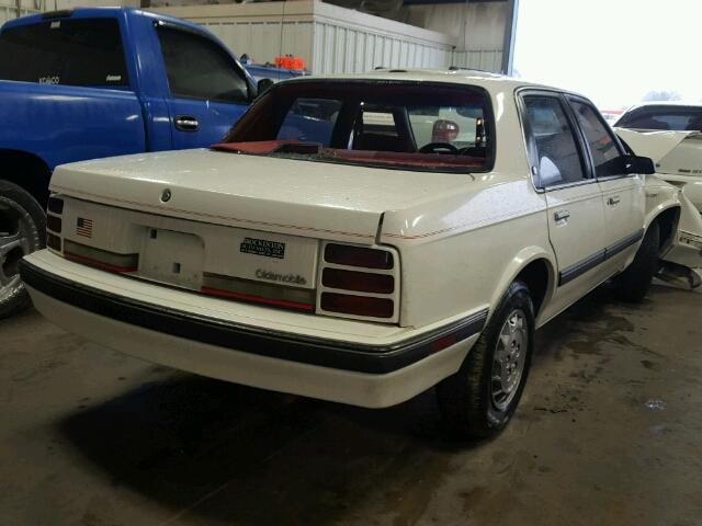 1G3AL54N9N6335518 - 1992 OLDSMOBILE CUTLASS CI WHITE photo 4