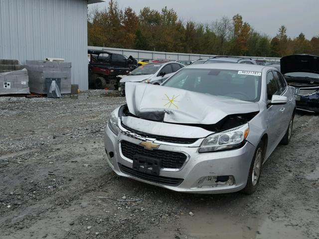 1G11C5SL2FF109929 - 2015 CHEVROLET MALIBU 1LT 银色 照片 2
