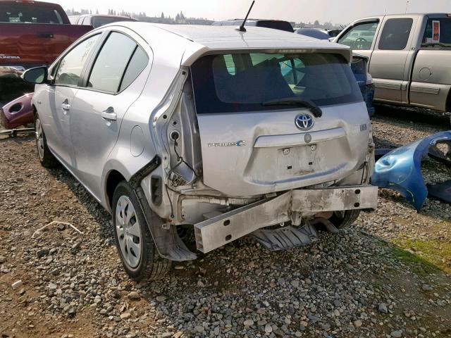 JTDKDTB33E1061026 - 2014 TOYOTA PRIUS C SILVER photo 3