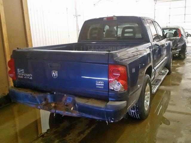 1D7HW48P67S195231 - 2007 DODGE DAKOTA QUA BLUE photo 4