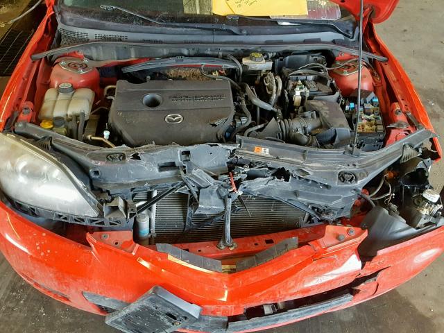 JM1BK343471689148 - 2007 MAZDA 3 HATCHBAC RED photo 7