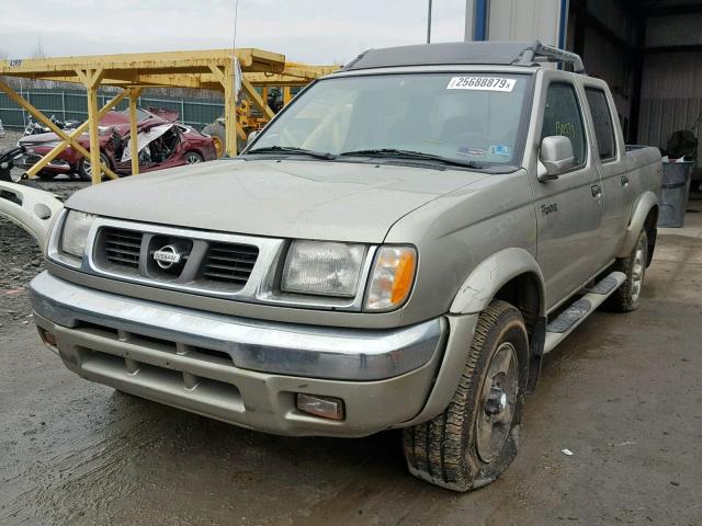 1N6ED27Y6YC387582 - 2000 NISSAN FRONTIER C SILVER photo 2