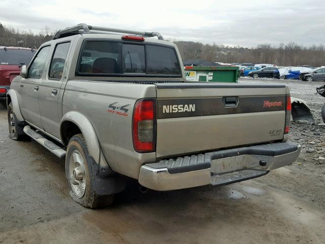 1N6ED27Y6YC387582 - 2000 NISSAN FRONTIER C SILVER photo 3