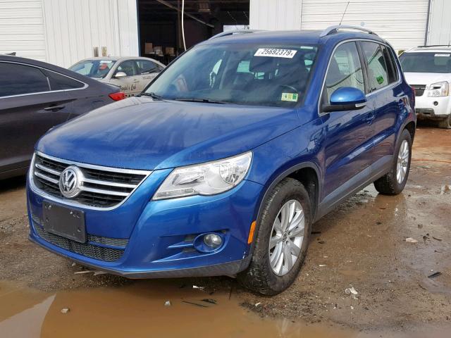 WVGBV75N99W000852 - 2009 VOLKSWAGEN TIGUAN SE BLUE photo 2