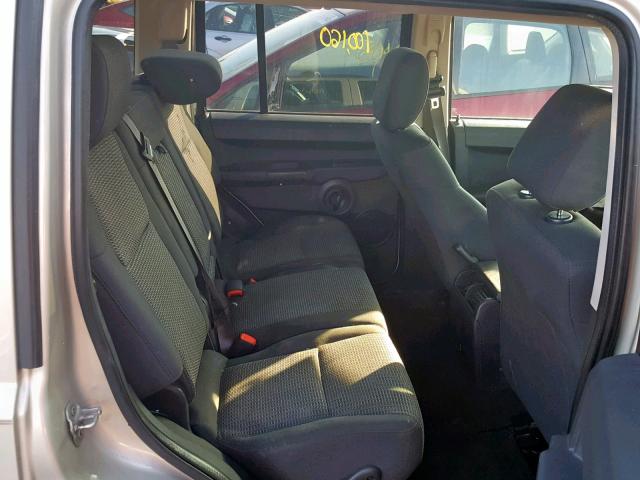 1J8HG48K68C149432 - 2008 JEEP COMMANDER TAN photo 6