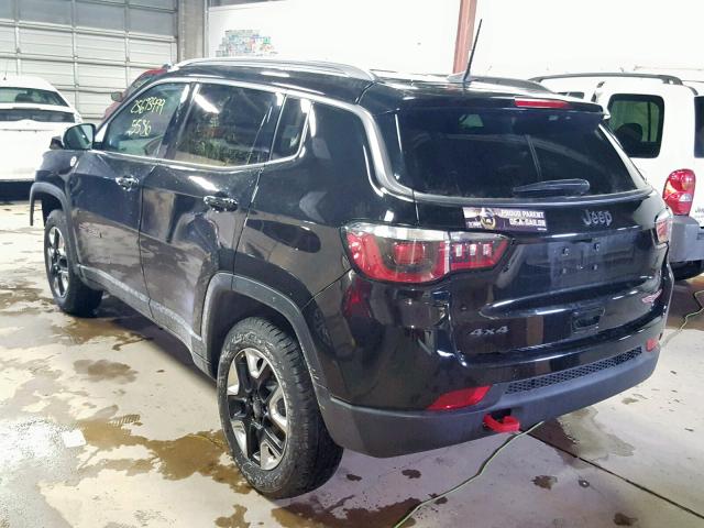 3C4NJDDB4JT207517 - 2018 JEEP COMPASS TR BLACK photo 3