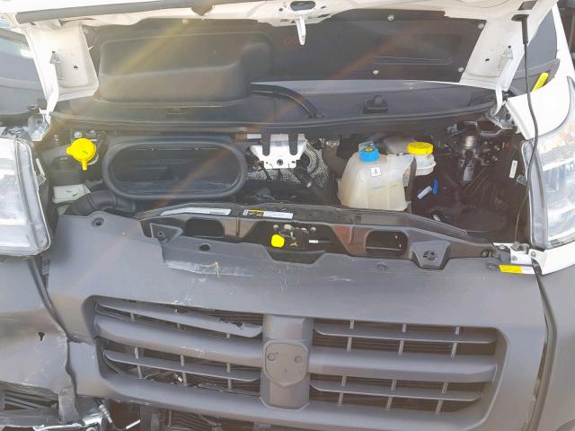 3C6TRVDG7JE124757 - 2018 RAM PROMASTER 白色 照片 7