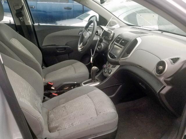 1G1JA5SHXE4237668 - 2014 CHEVROLET SONIC LS SILVER photo 5