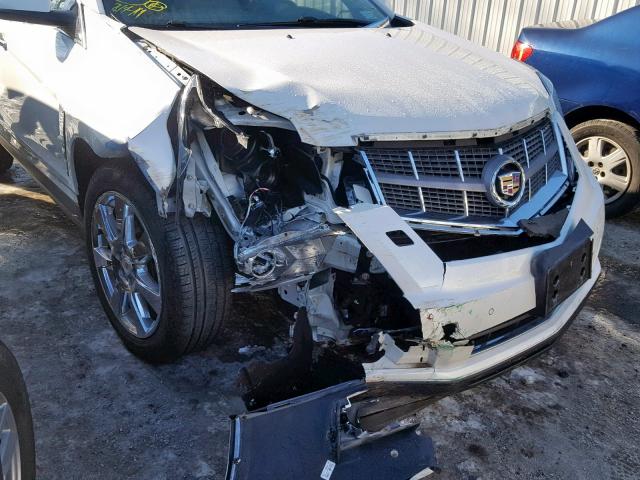 3GYFNEEY6AS577238 - 2010 CADILLAC SRX PERFOR WHITE photo 9