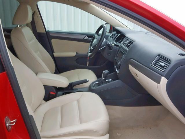 3VWLA7AJ9FM251029 - 2015 VOLKSWAGEN JETTA TDI RED photo 5