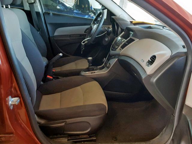 1G1PD5SH8C7322134 - 2012 CHEVROLET CRUZE LS ORANGE photo 5