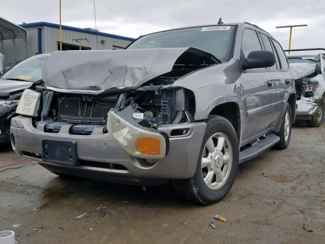 1GKDT13S962230875 - 2006 GMC ENVOY GRAY photo 2