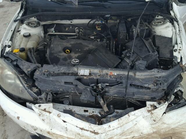 JM1BK343391199979 - 2009 MAZDA 3 S WHITE photo 7