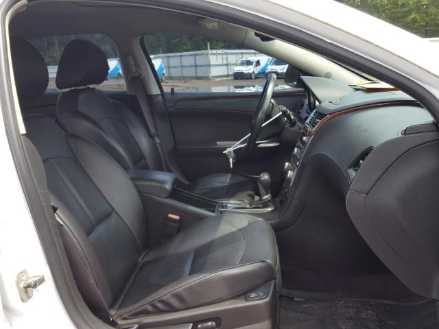 1G1ZE5E07AF147938 - 2010 CHEVROLET MALIBU LTZ 白色 照片 5