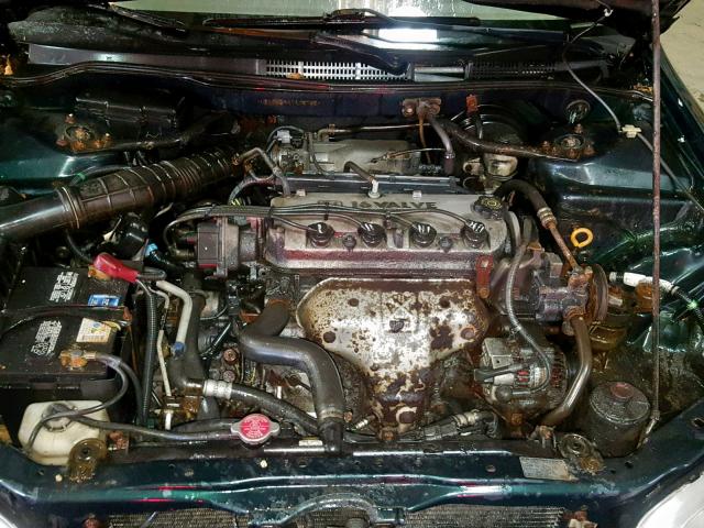 1HGCF86641A037524 - 2001 HONDA ACCORD VAL GREEN photo 7