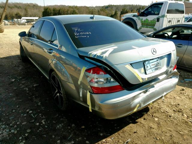 WDDNG71X47A134610 - 2007 MERCEDES-BENZ S 550 GRAY photo 3