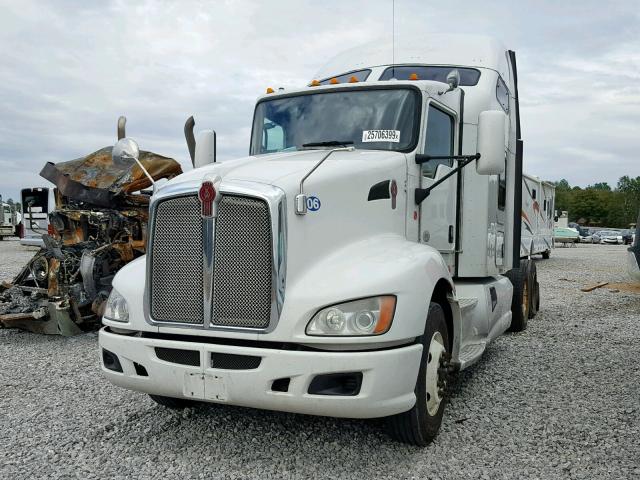 1XKAA49X7DJ288130 - 2013 KENWORTH CONSTRUCTI WHITE photo 2