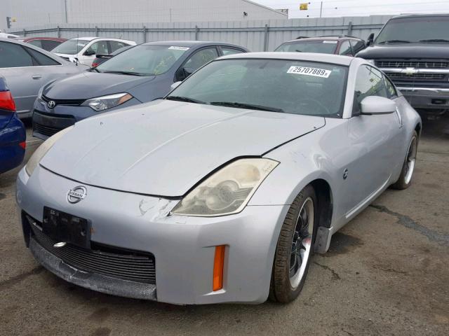 JN1AZ34E36M351247 - 2006 NISSAN 350Z COUPE SILVER photo 2