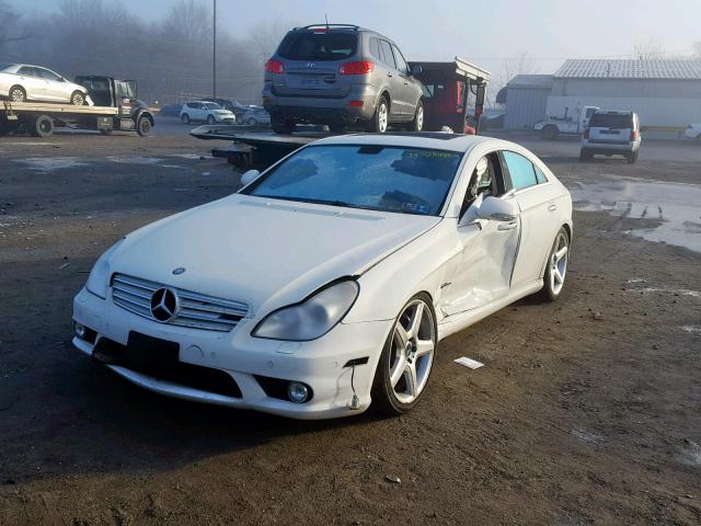 WDDDJ77X87A094696 - 2007 MERCEDES-BENZ CLS 63 AMG WHITE photo 2