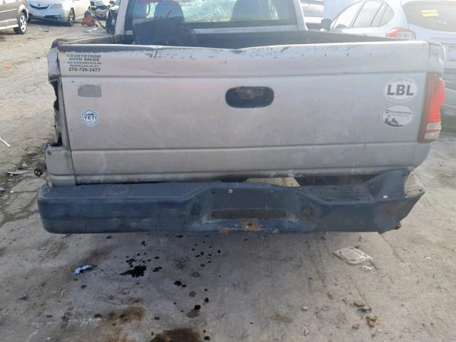 1B7GL22X3YS692637 - 2000 DODGE DAKOTA GRAY photo 6