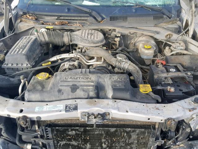 1B7GL22X3YS692637 - 2000 DODGE DAKOTA GRAY photo 7