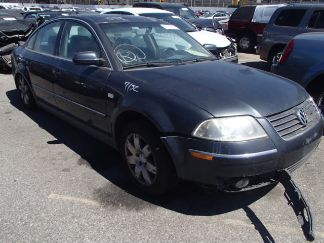 WVWRH63B53P032163 - 2003 VOLKSWAGEN PASSAT GLX 灰色 照片 1