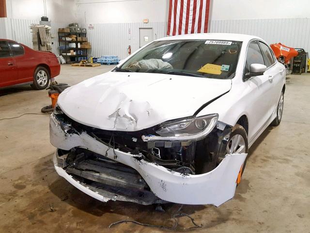 1C3CCCAB3GN112427 - 2016 CHRYSLER 200 LIMITE WHITE photo 2