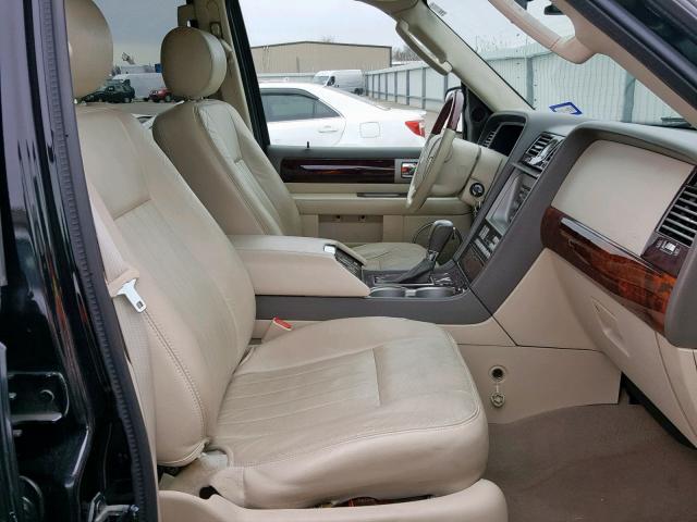 5LMFU27R44LJ24476 - 2004 LINCOLN NAVIGATOR Қара фото 5