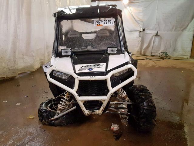 4XAVDE993FB315596 - 2015 POLARIS RZR XP 100 WHITE photo 9