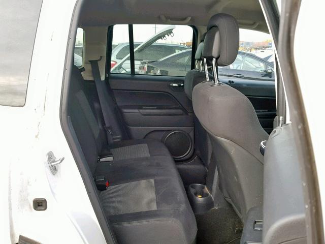 1J4NT1FB2BD299119 - 2011 JEEP COMPASS SP თეთრი ფოტო 6