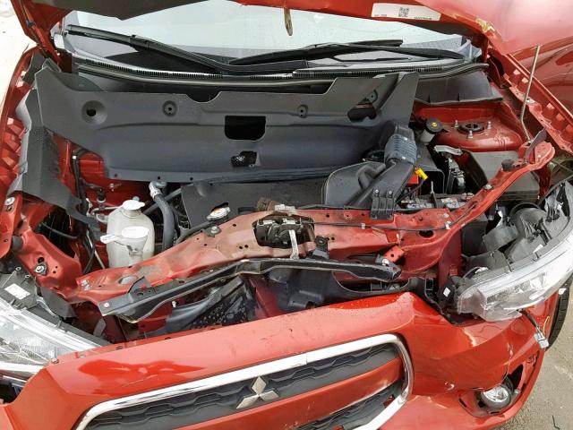 4A4AP3AU0FE054440 - 2015 MITSUBISHI OUTLANDER RED photo 7