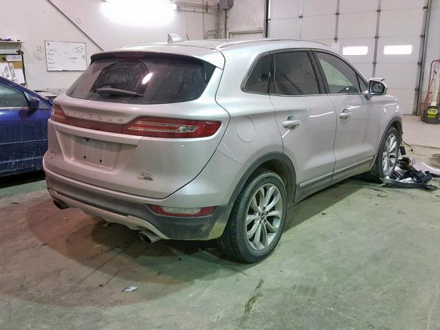 5LMCJ1A99FUJ23920 - 2015 LINCOLN MKC SILVER photo 4