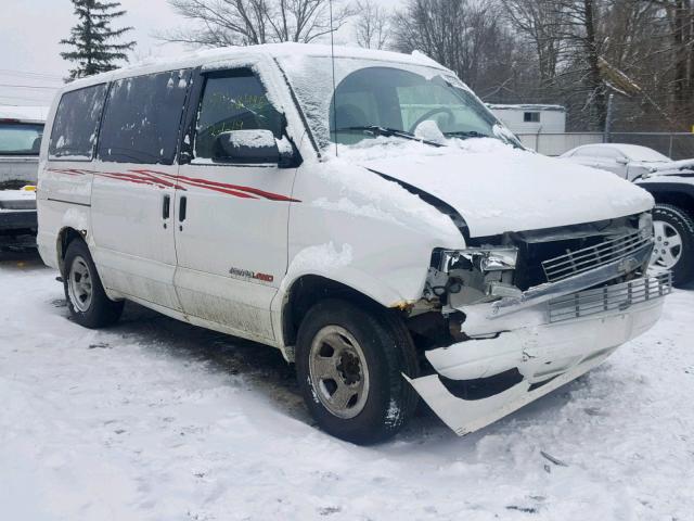 1GNEL19W11B135916 - 2001 CHEVROLET ASTRO WHITE photo 1