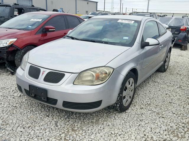 1G2AL15F077361099 - 2007 PONTIAC G5 SILVER photo 2