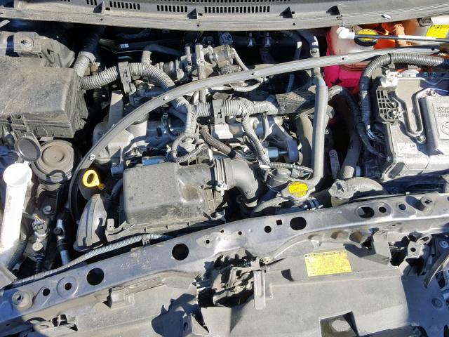 JTDKDTB31F1576608 - 2015 TOYOTA PRIUS C GRAY photo 7