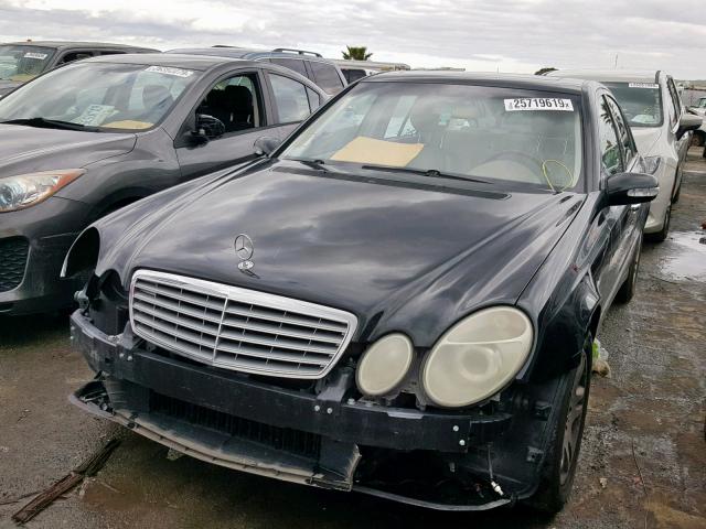 WDBUF65J84A510597 - 2004 MERCEDES-BENZ E 320 BLACK photo 2