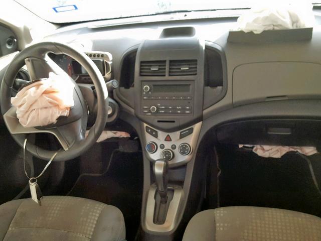 1G1JA5SH0C4180894 - 2012 CHEVROLET SONIC LS 红色 照片 9