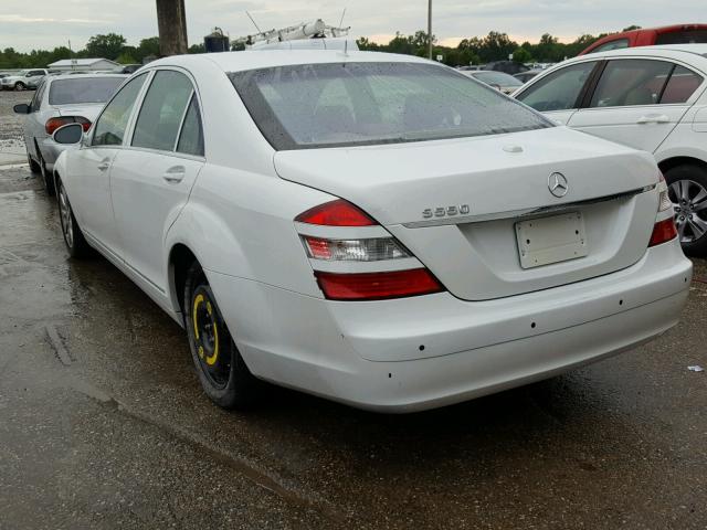 WDDNG71X27A073693 - 2007 MERCEDES-BENZ S 550 WHITE photo 3