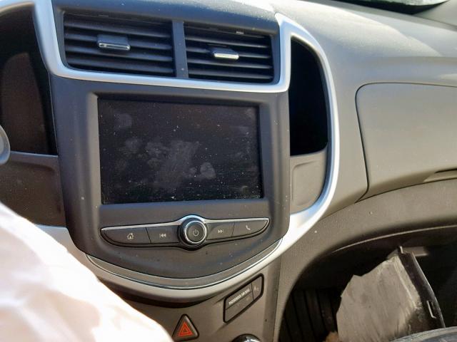 1G1JB5SH1J4123744 - 2018 CHEVROLET SONIC LS SILVER photo 9