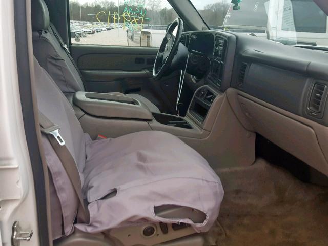 1GKEC13Z94J305708 - 2004 GMC YUKON WHITE photo 5