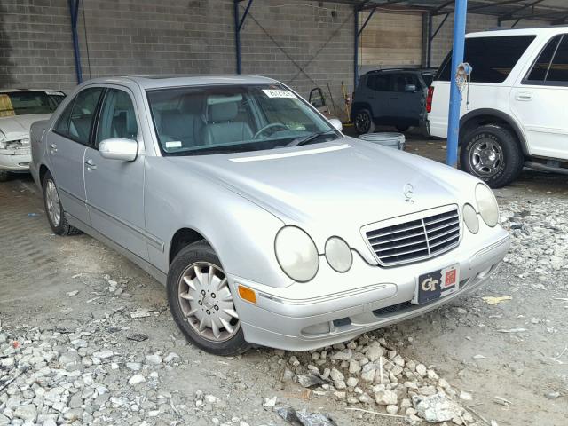 WDBJF65J1YB022451 - 2000 MERCEDES-BENZ E 320 GRAY photo 1