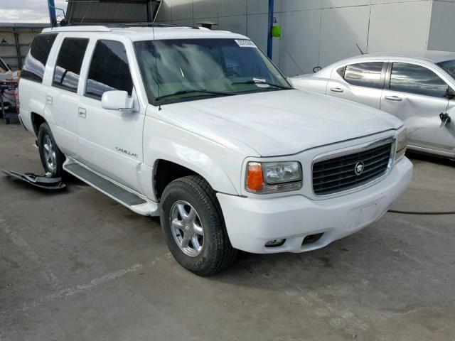 1GYEK13R8YR104222 - 2000 CADILLAC ESCALADE WHITE photo 1