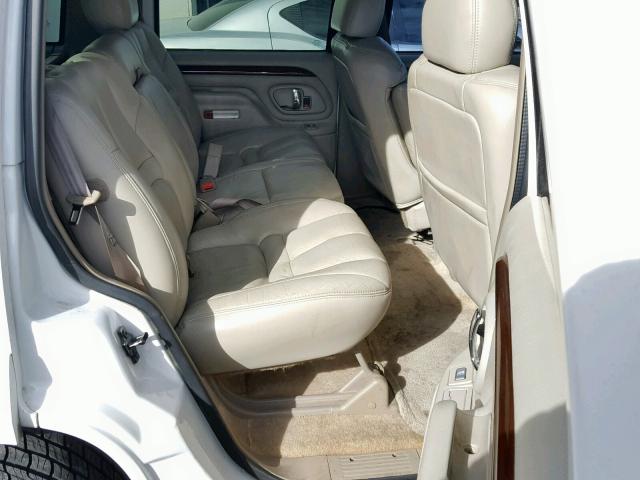 1GYEK13R8YR104222 - 2000 CADILLAC ESCALADE WHITE photo 6