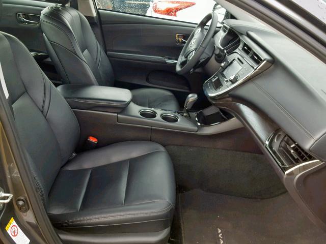 4T1BK1EB1JU284683 - 2018 TOYOTA AVALON XLE 灰色 照片 5