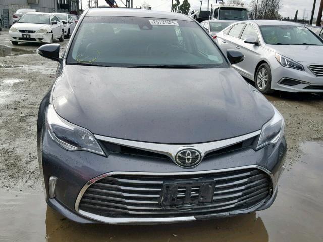 4T1BK1EB1JU284683 - 2018 TOYOTA AVALON XLE GRAY photo 9