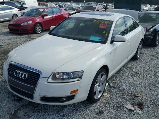 WAUDG74F15N065113 - 2005 AUDI A6 3.2 QUA WHITE photo 2