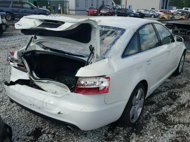 WAUDG74F15N065113 - 2005 AUDI A6 3.2 QUA WHITE photo 4